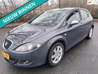 Seat Leon 1.6 Stylance LEUKE AUTO RIJDT EN SCHAKELT GOED