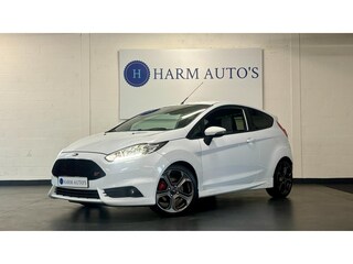 Ford Fiesta 1.6 ST2 182pk Navi / CAM / Clima / PDC / Stoelverwarming
