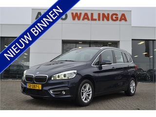 BMW 2-serie Tourer 218i 7persoons Leer \ Stoelverw | Head Up | Camera | Navigatie | Led Koplampen |