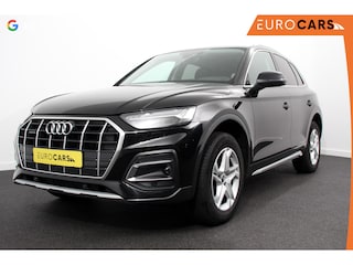 Audi Q5 50 TFSI e quattro PHEV Prestige | DEMO ! | Navigatie | Apple Carplay/Android Auto | Adaptive Cruise Control | Parkeersensoren | Camera | Lane Assist | Elektrische achterklep | Matrix | LED koplampen | Dynamische knipperlichten | Inklapbare trekhaak | Virtual Cockpit | Stoelverwarming | Privacyglass | Ambienteverlichting Multicolor