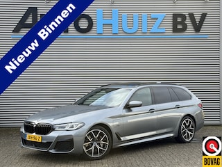 BMW 5-serie Touring 530e xDrive M Sport Trekhaak Panoramadak Head-Up Display Leder Dynamic Damping Control Driving Assistant Professional Parkeerassistent-pakket Plus Laser