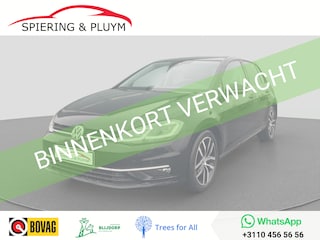 Volkswagen Golf 1.5 TSI Highline Business R Pano/schuif |