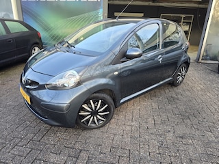 Toyota Aygo 1.0-12V Access | NIEUWE APK | 12 MND GARANTIE | AIRCO | ELEC RAMEN |