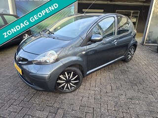 Toyota Aygo 1.0-12V Access | NIEUWE APK | 12 MND GARANTIE | AIRCO | ELEC RAMEN |