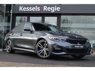 BMW 320i M-Sport Head-Up Ambient HiFi 19” Leer Stoelverwarming Sensoren DAB