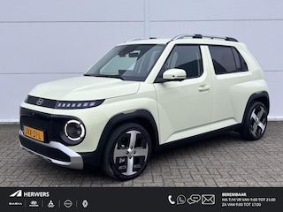 Hyundai Inster Evolve 49 kWh + Winter & Tech Pack / € 3.000,- Voordeel Op Nieuwprijs / Rijklaarprijs / Direct Leverbaar / Navigatie / LMV / 3-Fase Laden / Warmtepomp /