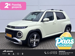 Hyundai Inster Evolve 49 kWh + Winter & Tech Pack / € 3.000,- Voordeel Op Nieuwprijs / Rijklaarprijs / Direct Leverbaar / Navigatie / LMV / 3-Fase Laden / Warmtepomp /