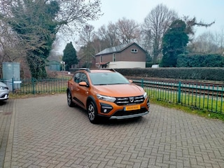 Dacia Sandero 1.0 TCe 90 Comfort AUTOMAAT navi clima trekhaak ALLINPRIJS