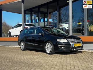 Volkswagen Passat Variant 1.8 TFSI Trendline / STOEL VRW / TREKHAAK!!!