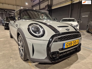 Mini Mini/Cabrio/Clubman/Countryman 2.0 S - JCW Pack - Panoramadak - Keyless - Camera - Cruise - Clima