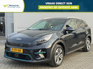 Kia Niro e-Niro 64kWh 204pk ExecutiveLine Automaat | Climate control | Navigatie | Winterpakket | Open dak | 17" LM-velgen