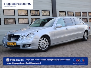 Mercedes-Benz E350 Extended - Limousine - Binz - 8 Persoons - Volgauto