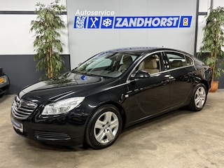 Opel Insignia 2.0 T Edition // Autom // leer