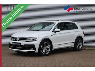 Volkswagen Tiguan 1.4 TSI ACT Business R/Pano/Camera/Massage
