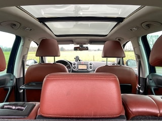 Volkswagen Tiguan SPORT&amp;STYLE  Donkerbruin Leer   ****** WORDT VERWACHT *******