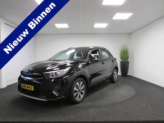 Kia Stonic 1.0 T-GDi DynamicLine I Apple Carplay I All-Season I Dealeronderhouden I Achteruitrijcamera I
