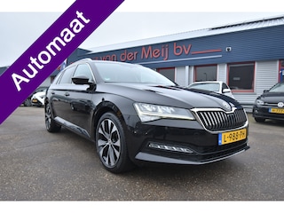 Skoda Superb Combi 1.5 TSI ACT Business Edition , AFNB TREKHAAK , CLIMATR , CR CONTR , NAVI , LMV18 ,