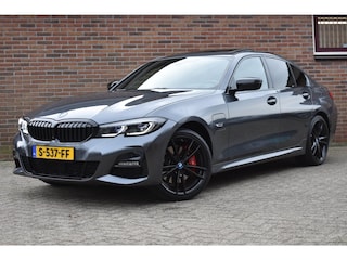 BMW 330e xDrive High Executive '22 Leder M Pakket Clima Navi Laser Light Navi Clima Cruise Inruil mogelijk