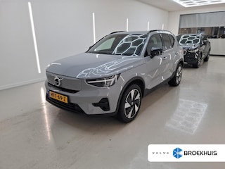 Volvo EX40 Single Motor Extended Range Plus 82 kWh | Trekhaak | PDC V+A en 360 camera | Keyless Entry - Start | Stoel + Stuurverwarming | Extra Getint glas |