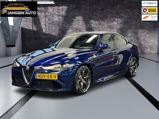 Alfa Romeo Giulia 2.9 V6 Quadrifoglio | Carbon | Dealer/specialist onderhoud | NON OPF | 2 sets Wielen