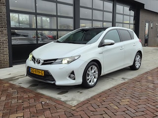 Toyota Auris Touring Sports 1.8 Hybrid Aspiration | Pano | Leer | Camera | Clima | Navi |
