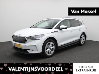 Skoda Enyaq iV 60 180 PK | Lederen Bekleding | Warmtepomp | Trekhaak | Electrische Stoel | Panoramadak | Stoelverwarming | Navigatie | Climate Control | Apple Carplay & Android Auto |