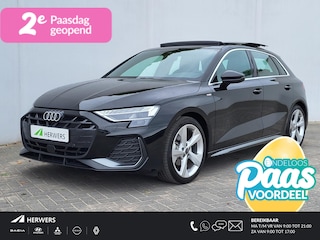 Audi A3 Sportback 35 TFSI S line Automaat / Panoramadak / SONOS premium audio / Apple Carplay / Android Auto / S-line interieur & extrieur / Camera / DAB / Stoelverwarming / Adap Cruise / Matrix LED  /