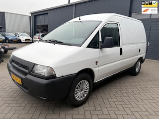 Fiat Scudo 1.6 L benzine! nieuwe distributie/apk