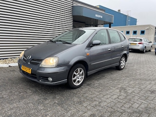 Nissan Almera Tino 1.8 Acenta
