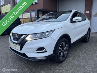 Nissan Qashqai 1.3 DIG-T N-Connecta NAVI*CAMERA*CRUISE*PDC*