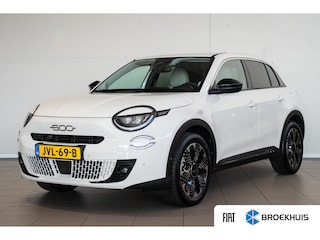 Fiat 600 1.2 Hybrid La Prima | Climate Controle | Lederen Bekleding | Navigatie | Camera | El. Achterklep | Stoelverwarming | Apple Carplay & Android Auto |