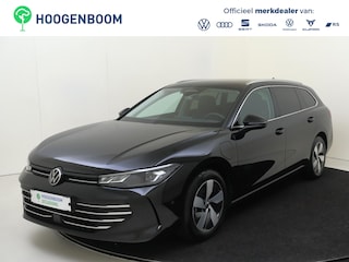 Volkswagen Passat Variant 1.5 eHybrid Business | Trekhaak | Head-up display | Parkeerassistent | Stoel- en stuurwielverwarming | Achteruitrijcamera | Navigatie | Adaptieve cruise control | Dodehoek detectie |