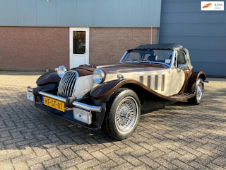 Panther Lima 2.3 Auto is 30 jaar van zelfde eigenaar geweest. Altijd binnen gestaan