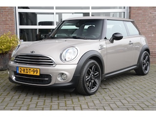 Mini Cooper 1.6 Chili | Navigatie | Half leder | Orig. NL |