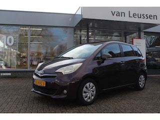 Toyota Verso-S 1.3 VVT-i Aspiration
