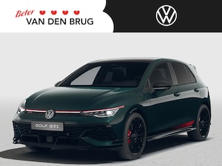 Volkswagen Golf 2.0 TSI GTI Clubsport Edition 50 | 325 PK | Panorama dak | 'Warmenau', 19 inch | Dynamic Chassis Control | Dark moss green | Stoelverwarming | Diefstalalarm |