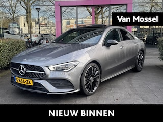 Mercedes-Benz CLA 220 Premium Plus | WORDT VERWACHT | NAVIGATIE | PANORAMADAK | MEMORY STOELEN | STOELVERWARMING | SFEERVERLICHTING | TREKHAAK |