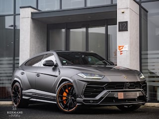 Lamborghini Urus 4.0 V8 Graphite Capsule / 4-Seats / B&O 3D / Akra / Carbon / Pano / FULL