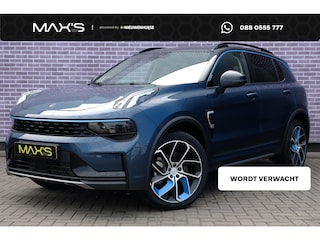Lynk & Co 01 1.5 | Plug-In Hybride (PHEV) | Zwarte Hemel | 360 Graden Camera | Panoramadak | Lichtmetalen Velgen 20 inch | Elektrische Achterklep | Keyless Entry | Navigatie | Apple Carplay | Android Auto | 1800kg Trekgewicht