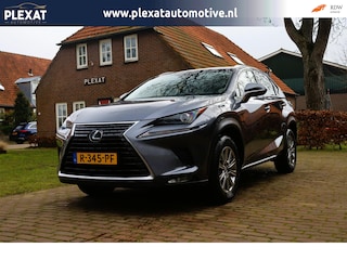 Lexus NX 300h Aut. | Lederen Interieur | Rijbaanbegeleiding | Stoelverwarming | Xenon | Historie | Apple Car Play | Orig. NL |
