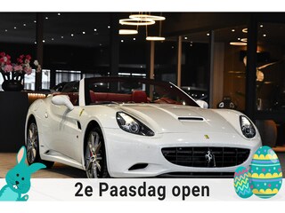 Ferrari California 4.3 V8 30. F1, 490PK, Navi, Carbon, Keramisch, Camera!