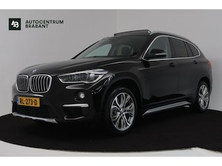 BMW X1 SDrive20i Corporate Lease High Executive (PANORAMADAK, TREKHAAK, CRUISE ADAPTIEF, HEAD-UP, AUTOMAAT, DEALER ONDERHOUDEN)