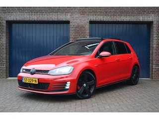 Volkswagen Golf GTI 2.0 TSI DSG | Panoramadak | Stoelverwarming | Adaptive Cruise | Navi | Clima