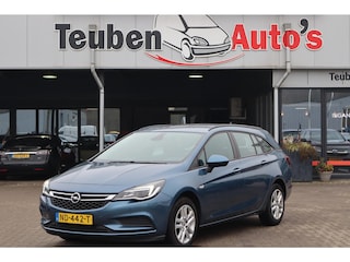 Opel Astra Sports Tourer 1.4 Edition Navigatie, Airco, Cruise control, Camera, Trekhaak