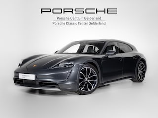 Porsche Taycan 4 Cross Turismo