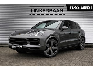 Porsche Cayenne 3.0 E-Hybrid | Panodak | Sport Chrono | Luchtvering | Bose | 22 inch |