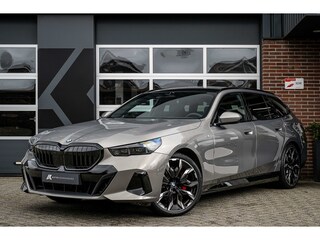 BMW 520i M Sport Pro | Panorama | Bowers & Wilkins | Head-Up | 360° | 21 Inch | Trekhaak | Iconic |