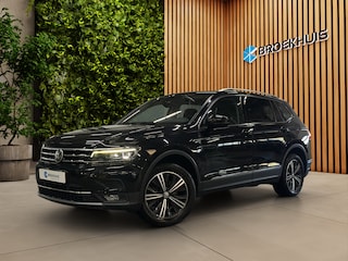 Volkswagen Tiguan 1.4 TSI Highline Business R Dynaudio Keylessentry Massagestoelen Trekhaak