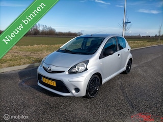 Toyota Aygo 1.0 VVT-i nap airco nw apk nette auto