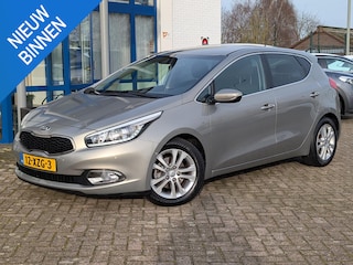 Kia Ceed cee'd 1.6 GDI Super Pack | Automaat, Cruise & Climate Control, Navigatie, Camera, zeer luxe!